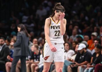 Caitlin Clark’s Heartbreaking Decision: A Star Player’s….