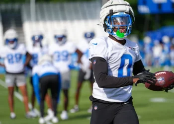 TRAGIC: Injuries piling up on Detroit Lions’ defense; Derrick Barnes, Alim McNeill ruled “OUT” Completely