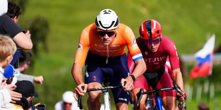 ‘I thought he was throwing away his chances’ – Mathieu van der Poel wins bronze