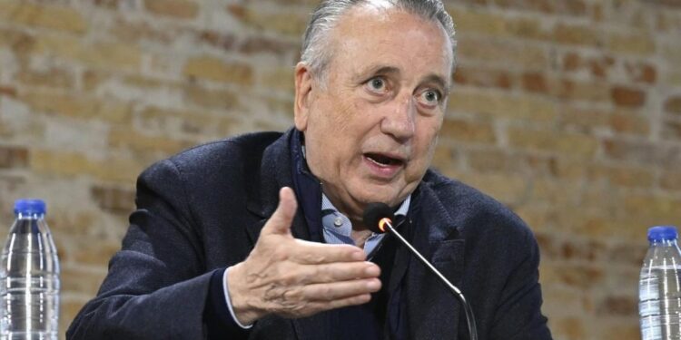 “¡Impactante Noticia! Villarreal CF está a punto de ser vendido a un nuevo propietario según informes”