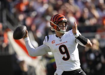 SHOCKING news:Daron Bland is a professional football player who plays as a cornerback. He played college football at Oregon State University and has been noted for his skills in coverage and tackling