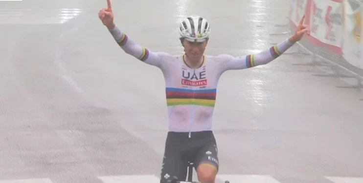 Tadej Pogacar humiliates competition! New World Champion wins Giro dell’Emilia by 2 minutes in style