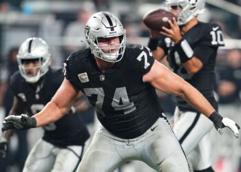 GREAT NEWS: Las Vegas Riders Offensive Lineman Kolton Miller, plans to commit to Broncos . The Broncos are thrilled to welcome him…see more