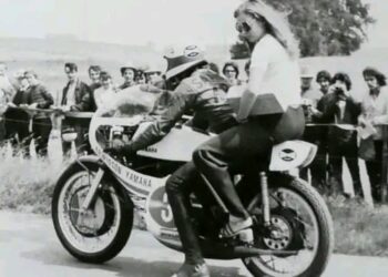 THRILLING SHOWDOWN: JARNO AND SOILI RACE TO GLORY ON THEIR MOTORBIKE!…read more