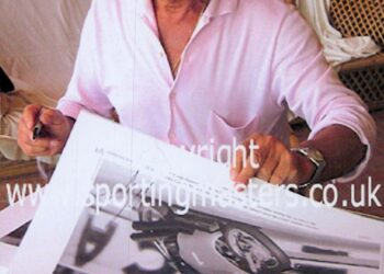 Exclusive Limited Edition: Giacomo Agostini Autographed Print with Authentic Signing Photo Now Available!