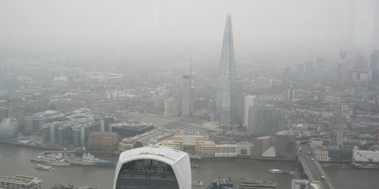 UK Weather Update: Gloomy Skies Set to Clear as Sunshine Returns Next Week