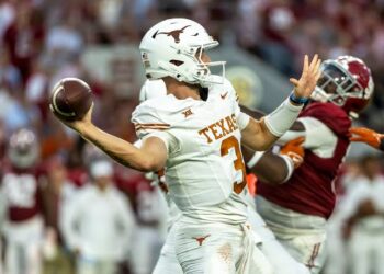 End Of an Era: Texas Longhorns $260 Million Starter Sets To Leave Longhorns For Alabama ….red more