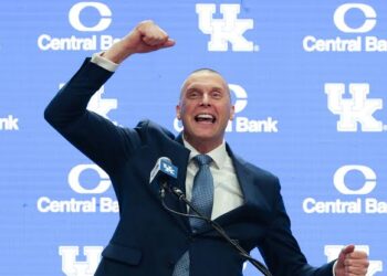 Kentucky’s Remarkably Unselfish Roster Defies Transfer Portal Logic Under Mark Pope…read more