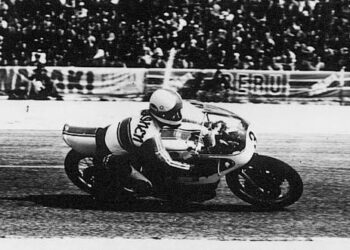 (R.I.P) According to History:Finnish motorcycle racer Jarno Saarinen was the world best and the…read more