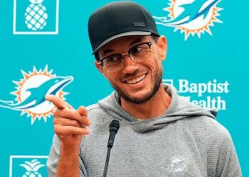 Breaking news: MikeMcDaniel of Miami Dolphins is set to make a historic impact as he announces…Read more