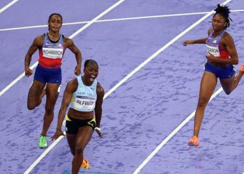 Julien Alfred vs. Sha’Carri Richardson: Who Leads the Women’s 100m Sprint in 2024?
