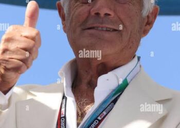 Legendary Rider Giacomo Agostini’s Iconic Moments in High-Resolution: A Visual Journey Through Alamy’s Collection