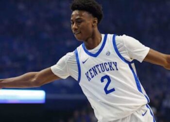 Breaking: Jaxson Robinson’ Wildcats Reportedly Offered $400M+ to Stay, Says … read more