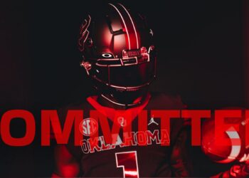 5-Star WR Shocks College Football by Decommitting from LSU and Switching Commitment to Oklahoma Sooners… read more