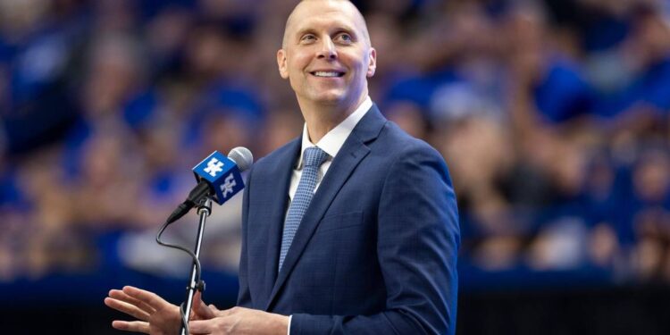 Just in: Mark Pope Re-Signs Wildcats, Commits to Finish Career in Kentucky Wildca…read more