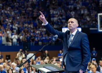 Sadly: wildcats basketball Mark Pope Set to Resign in 2025; According to mar… read more