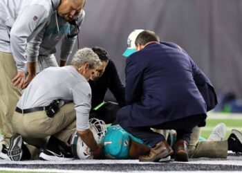 Dolphins’ Playoff Hopes Dim as Tua Tagovailoa Faces Injury Setback