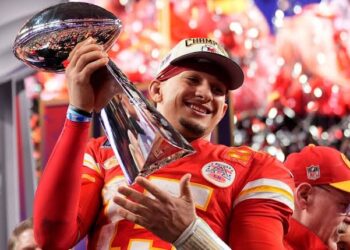 JUST IN:&nbsp; Patrick mahomes of the Kansas City Chiefs takes home the 2024 Outland Trophy. Read more…