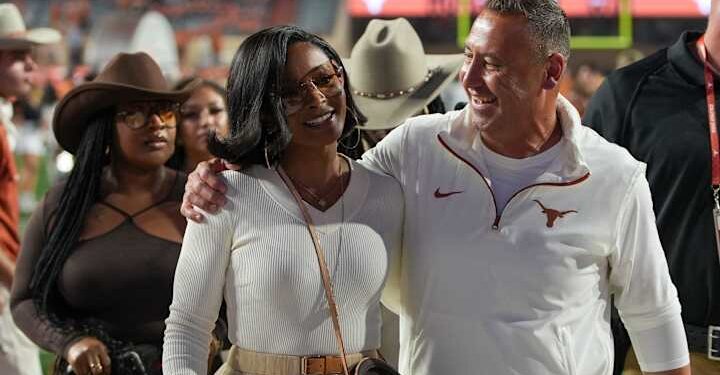 Joyful News!!!: Steve Sarkisian  Rejoices as His Wife Overcomes… Read more