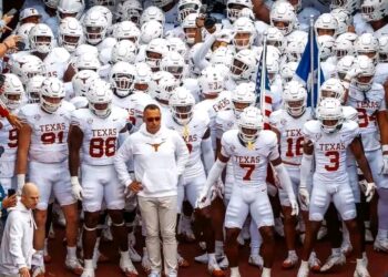 We are COMING for that Goodyear Cotton Bowl Trophy!!!”I need all Texas Longhorns fans to check in with Hook ’em Horns 🤘🏽❗” Read more