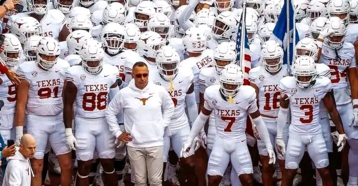 We are COMING for that Goodyear Cotton Bowl Trophy!!!”I need all Texas Longhorns fans to check in with Hook ’em Horns 🤘🏽❗” Read more