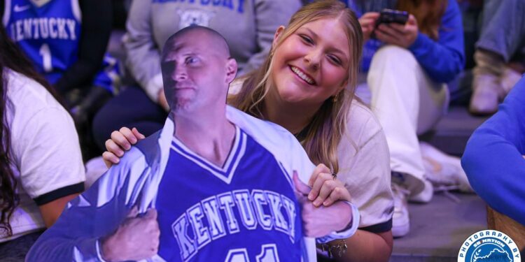 ⁦Historic Deal: Mark Pope Signs $300 Million Endorsement Contract Till…read more