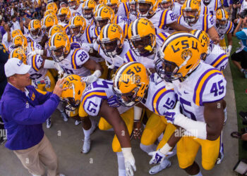 BREAKING; This is realistic and super cool: Netflix is set to release a highly anticipated documentary of LSU Tigers Football 🏈.