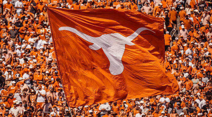 🚨 The 2025 Pro Bowl rosters have been revealed and the Texas Longhorns were one of four teams without a single representative…read more