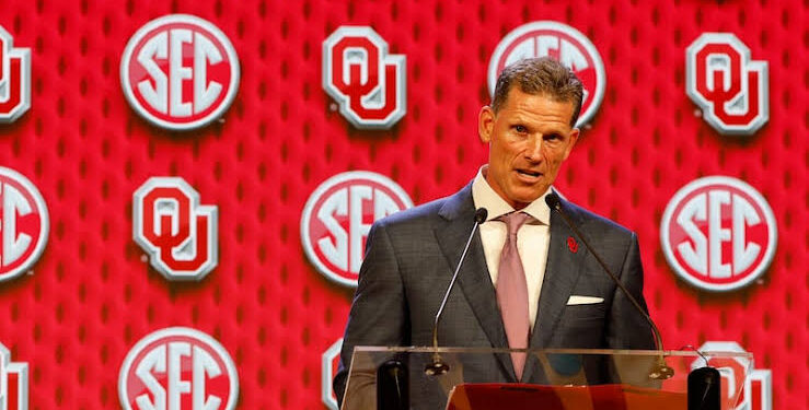 Oklahoma Sooners Rejects Eye-Popping SEC $180 Million Deal: The Surprising Move That Shook the Sports World And Even…read more