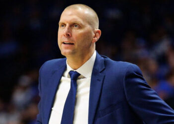 Shocking Loss: Kentucky wildcats basketball Coach Mark Pope Just Lost His…read more