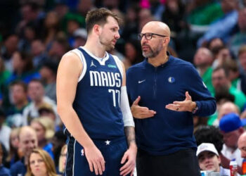 BREAKING: Dallas Mavericks Guard Shocks Fans By Departing After Heated Rift With Head Coach Jason Kidd…read more