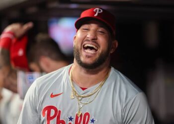 Phillies Set Their Sights on Carlos Estevez: Can He Bolster Their Bullpen in 202… read more