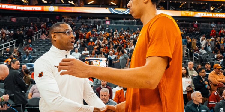 John Clark  Broke HC Rodney Terry’s Heart and the entire Texas Longhorns basketball today  as he announced that he will No longer Continue…. Read More