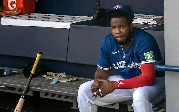 Sadly: Vladimir Guerrero Jr. has heated conversation with John Schneider as He will be removed from…….Read more