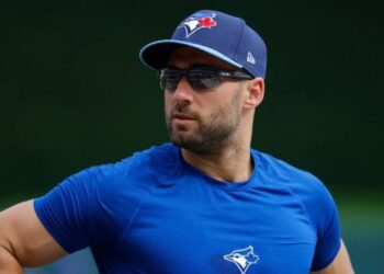 4-time Gold Glove Award winner and 2015 Platinum Glove Award winner Kevin Kiermaier joins the Boston&nbsp; Red Sox front…read more