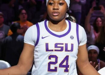 Bad News: “This is the end of me”. LSU Tigers women’s basketball star Aneesah Morrow love in tears as She announces…see more