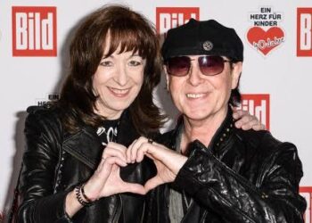 “This is the end of me”. Scorpion Singer klaus meine, wife Gabi Meine love in tears as She announces…see more