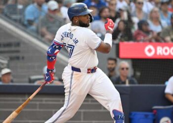 Toronto Blue Jays Running Out of Time to Sign Vladimir Guerrero Jr. to Contract Extension to…