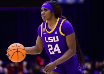 Aneesah Morrow Delivers Game-Winner and Powerful Message on LSU Tigers Women’s Basketball Identity….
