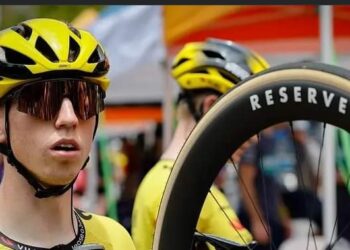 Het team van Wout van Aert heeft er een veelbelovend talent bij, dat door velen wordt gezien als een toekomstige ster in het wielrennen.