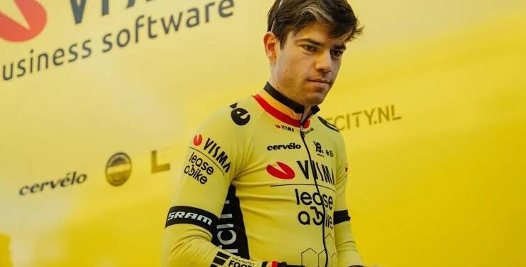 Wout van Aert ligt onder serieus onderzoek nadat hij ervan beschuldigd is weddenschappen te hebben geplaatst, wat een schending is van de regels rond sportintegriteit. Als hij schuldig wordt bevonden, kan hij zware consequenties tegemoetzien.
