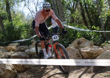 Mathieu van der Poel bepaalt datum voor eerste Mountainbike World Cup in vier jaar