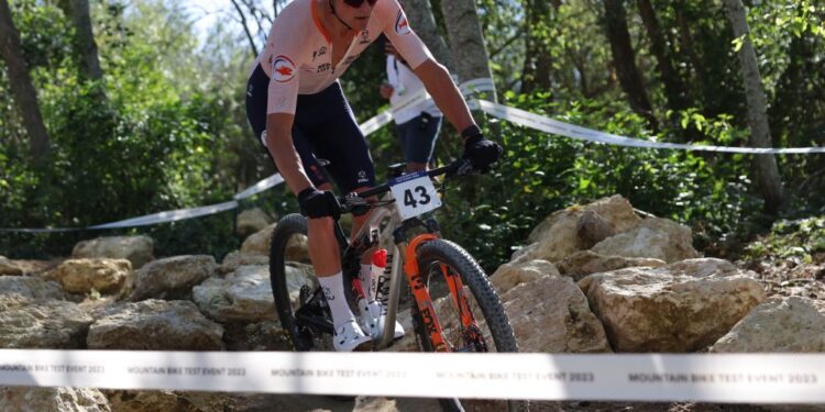 Mathieu van der Poel bepaalt datum voor eerste Mountainbike World Cup in vier jaar