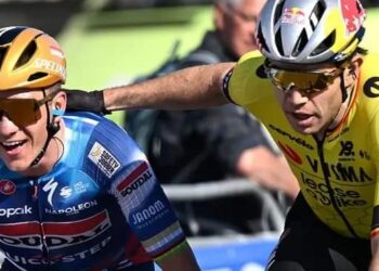 Dubbele clash met Van Aert: Evenepoel dropt stevig nieuws