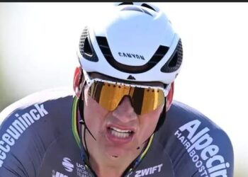 Crisis loert: Van der Poel en Alpecin plots in vieze papieren