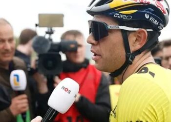 Van Aert komt met goed én slecht nieuws bij start Giro