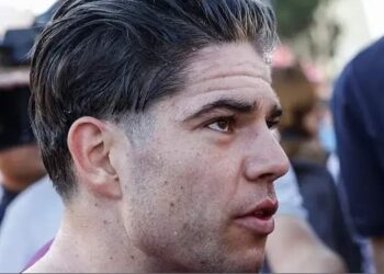 Van Aert komt met oorzaak na tijdrit: “Dat is het”