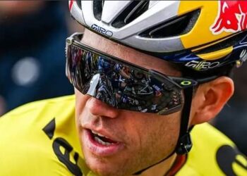 Afgekocht met miljoenen? Visma reageert op Van Aert-roddel