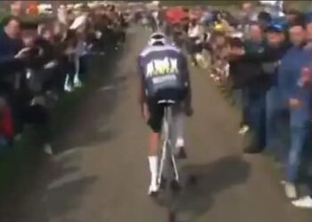 Advocaat van bidongooier spreekt Van der Poel tegen: “Wat hij zegt klopt niet”