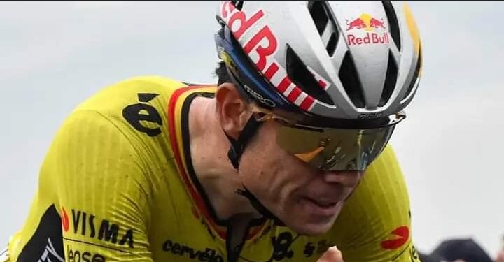 Duidelijk Signaal dat Van Aert Terug Is: Belg toont Kracht in Giro-rit 8